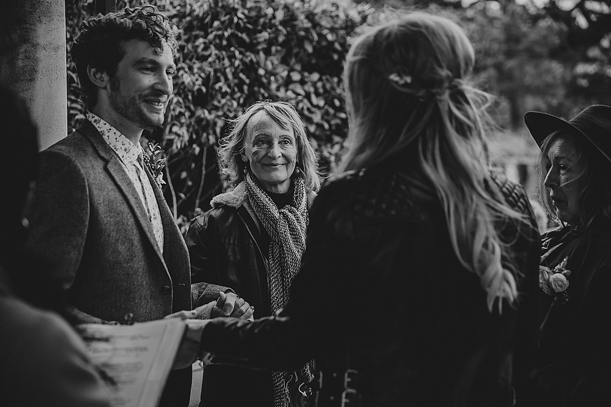 Hampstead-Hill-Garden-and-Pergola-wedding-photo (6)