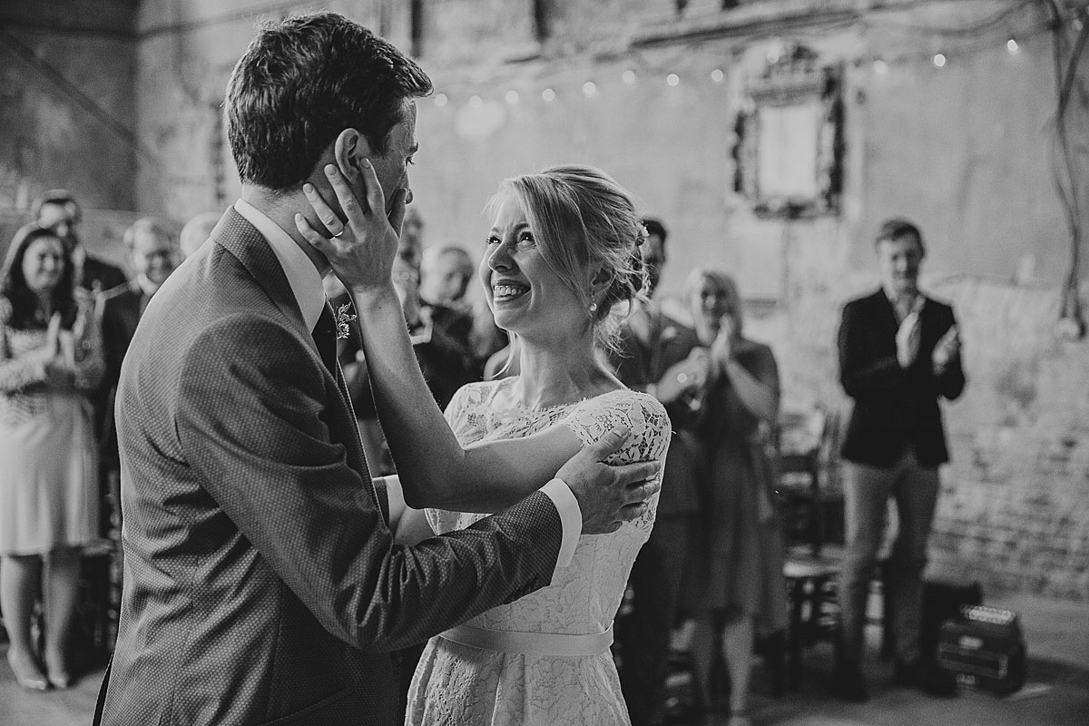 wedding photographer asylum chapel - first kiss