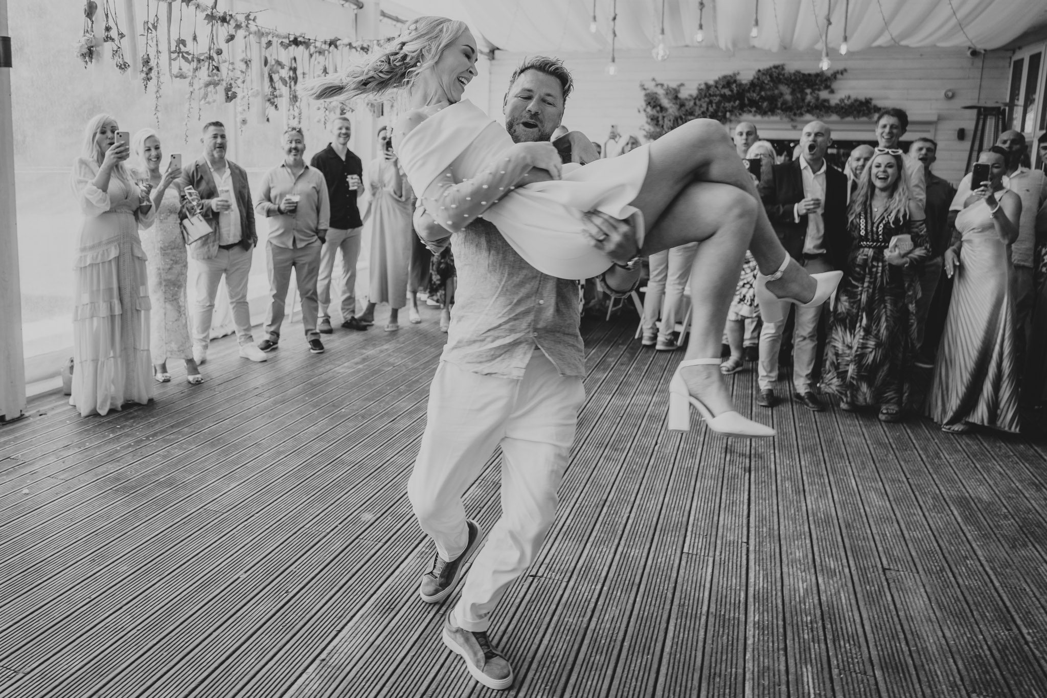 11-brian-mcfadden-wedding-lusty-glaze-cornwall-photography – Alan Law Photography