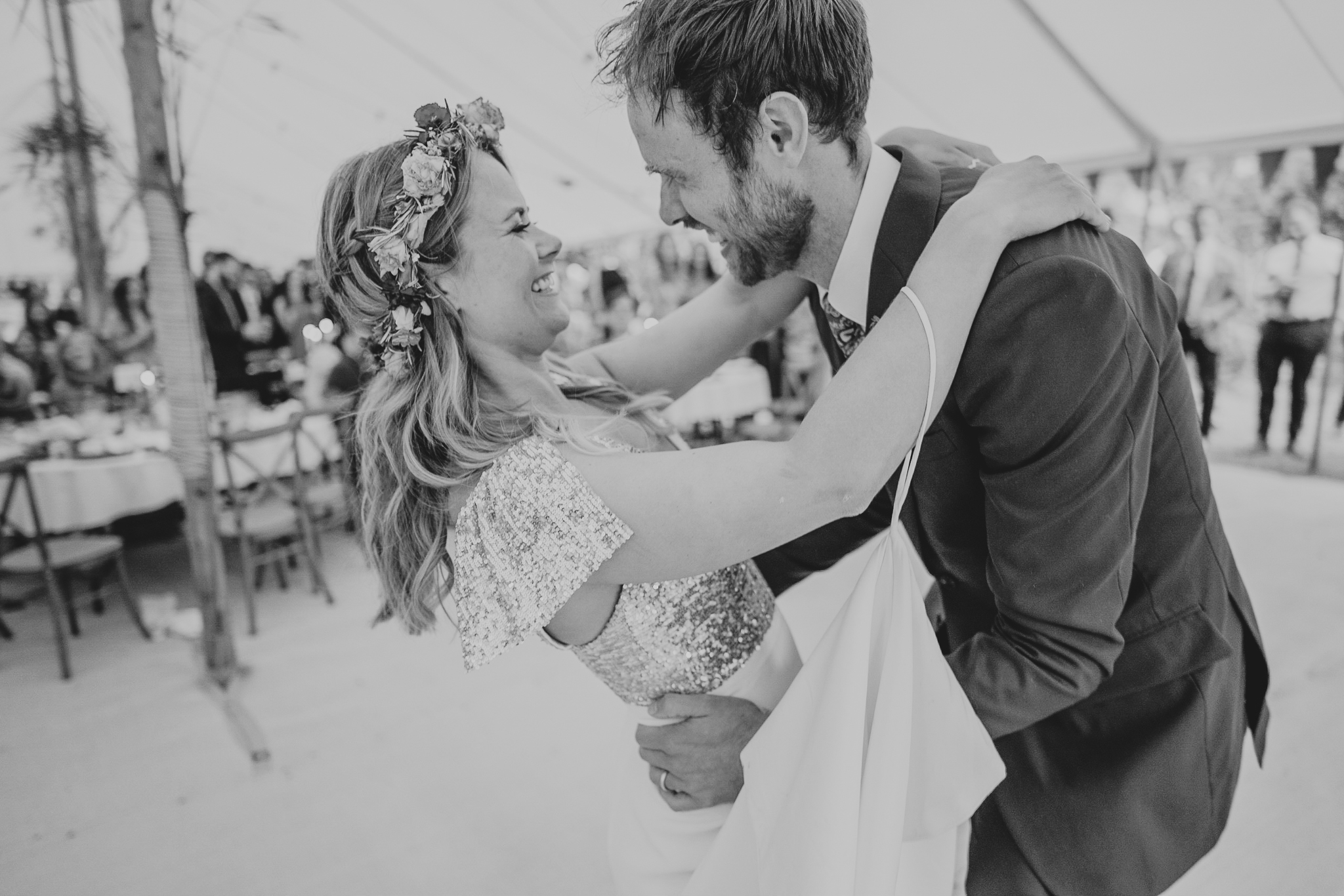 baldock-wedding-photographer 9 – Alan Law Photography The bride and groom laughing during their First Dance.